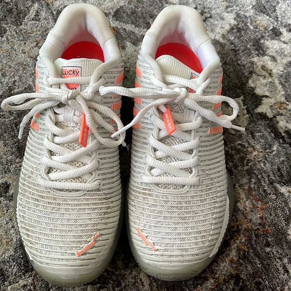 Kswiss Lucky in Love tennis court shoes Womens size 7